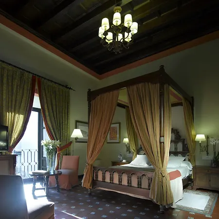 De Hotel