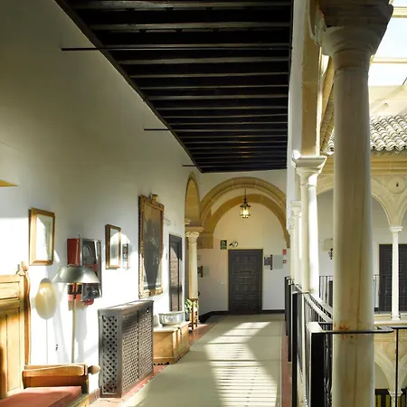 パラドール デ ホテル