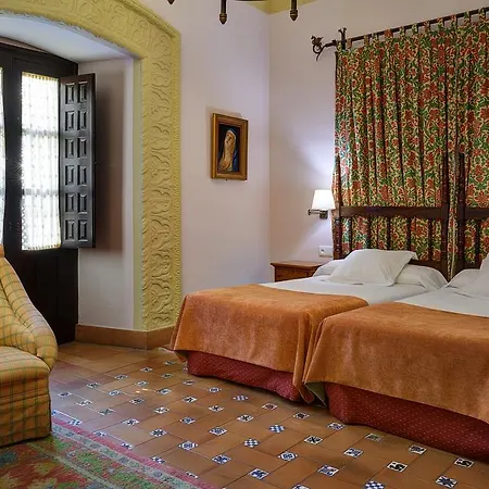 パラドール デ ウベダ